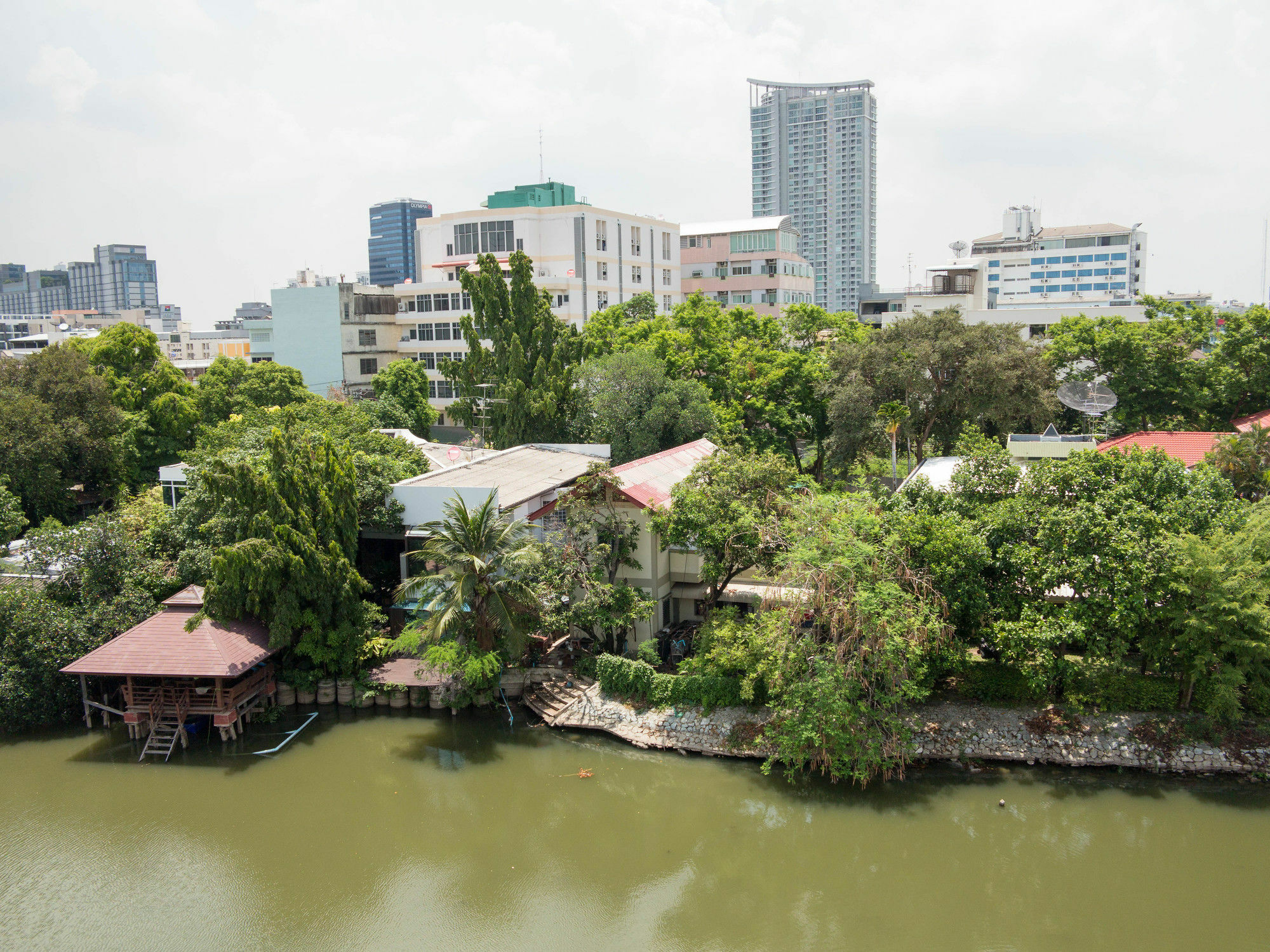 Tanatip Place Bangkok Bagian luar foto
